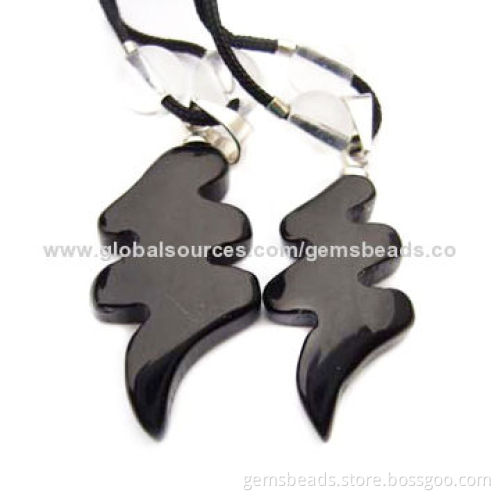 Gemstone pendant necklaceNew